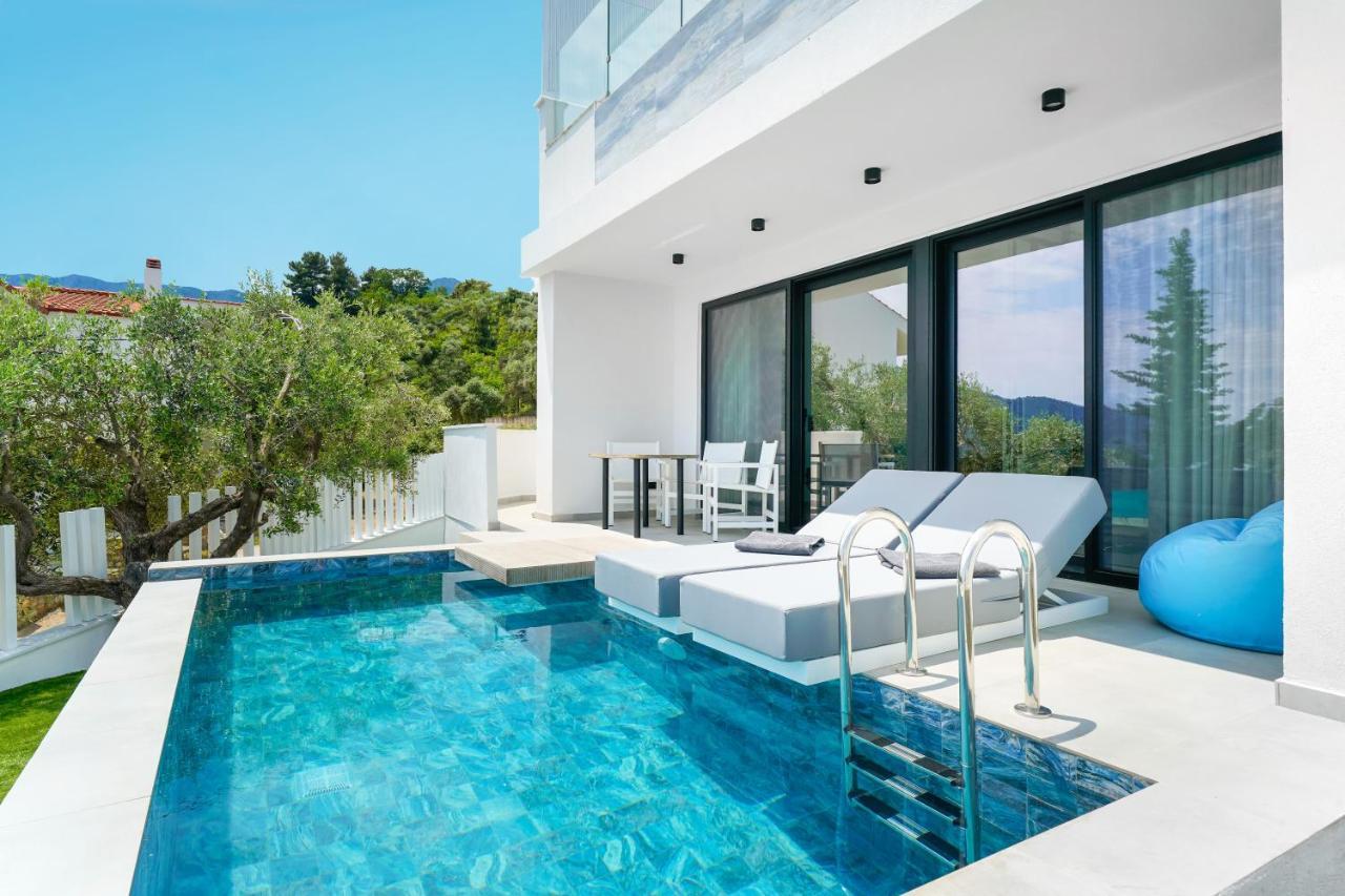 Mythodea Prive Luxury Suites Chrysi Ammoudia Extérieur photo