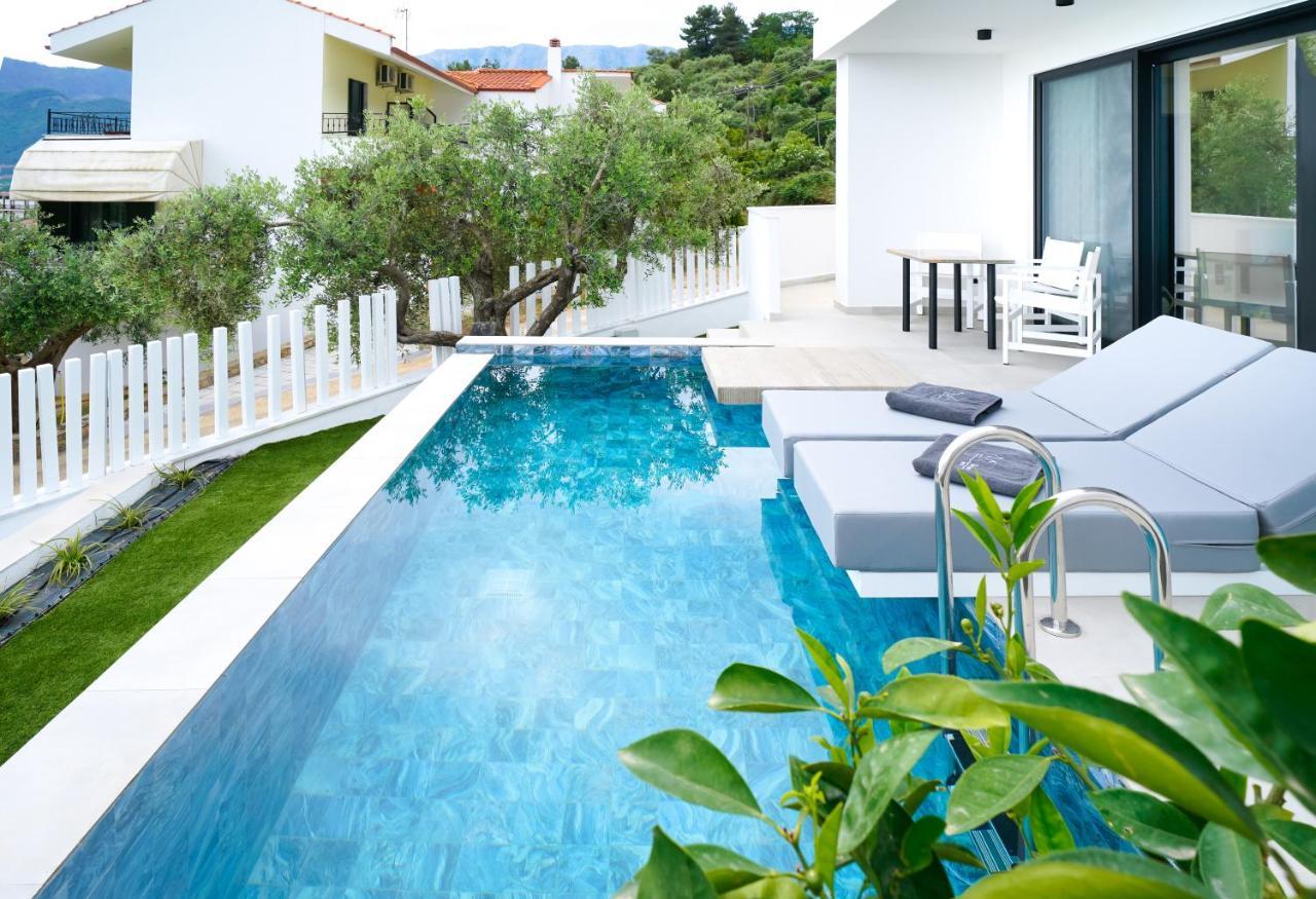 Mythodea Prive Luxury Suites Chrysi Ammoudia Extérieur photo