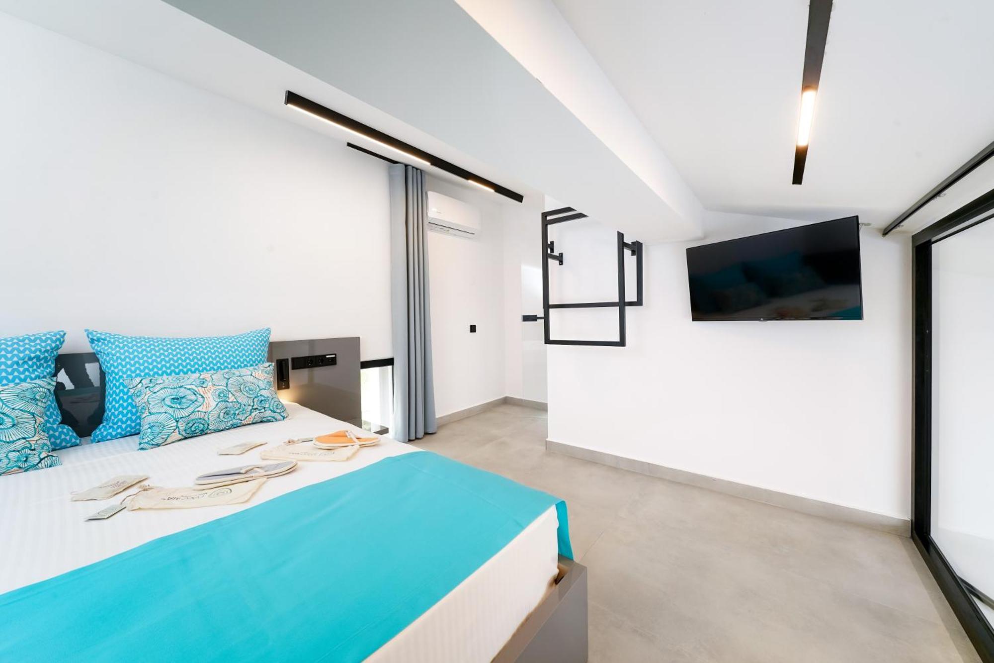 Mythodea Prive Luxury Suites Chrysi Ammoudia Extérieur photo