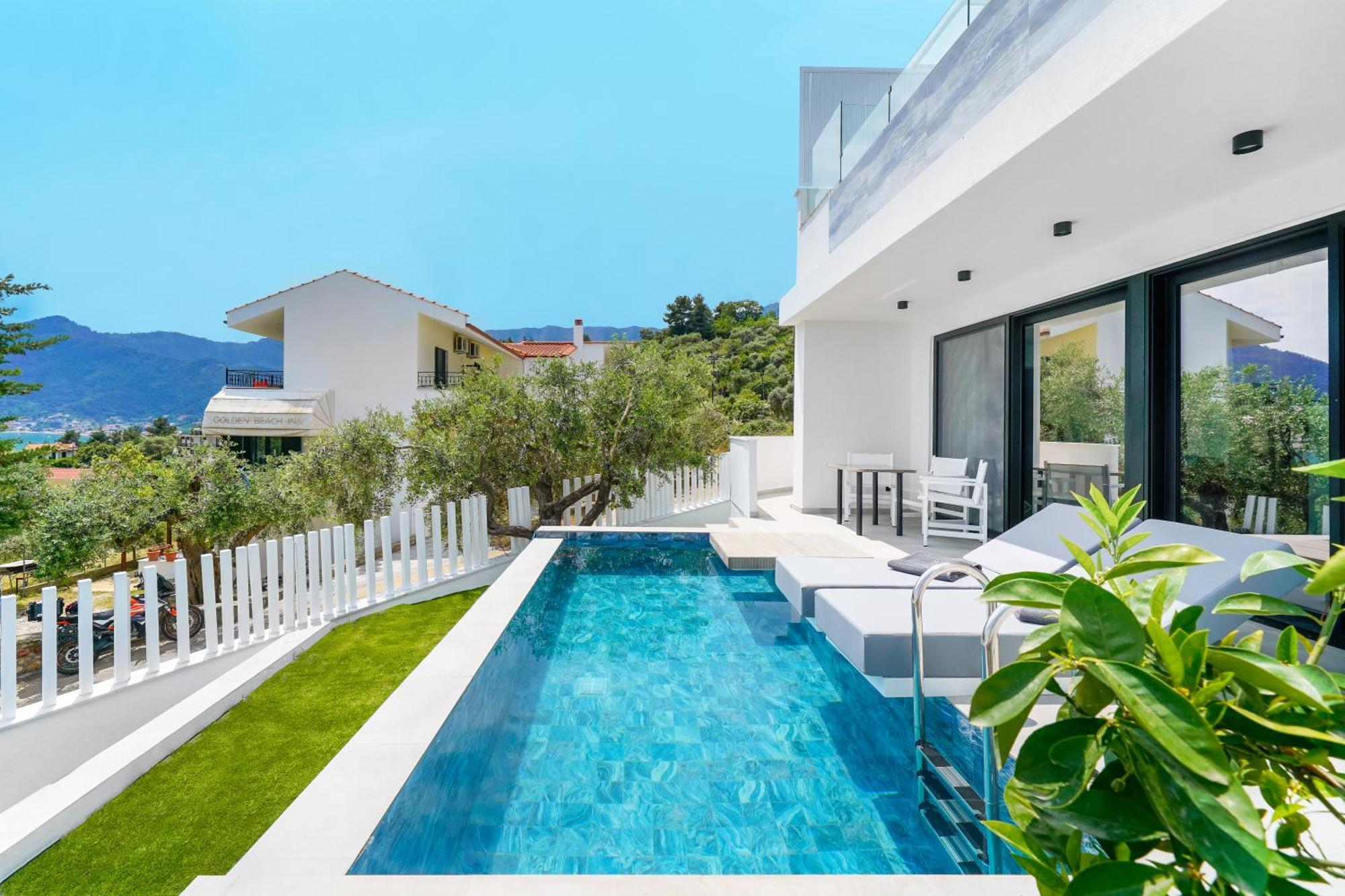 Mythodea Prive Luxury Suites Chrysi Ammoudia Extérieur photo